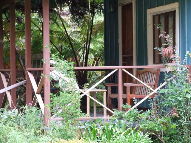 Volcano Country Cottages Volcano Hawaii August 30 2006