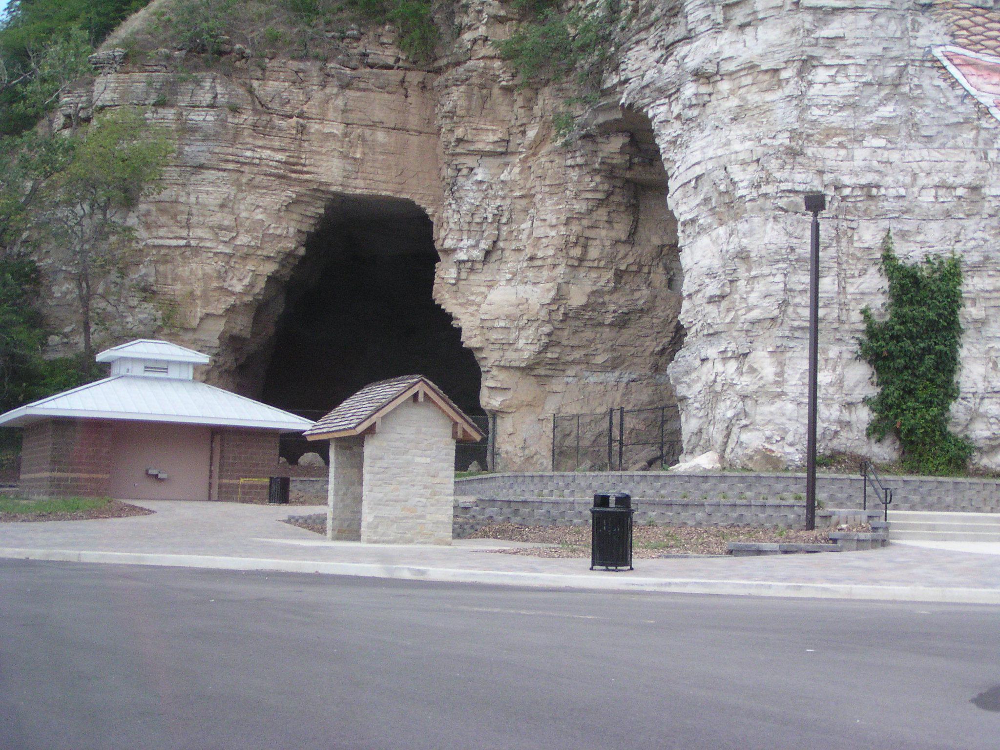 Alton, Illinois July 22, 2005