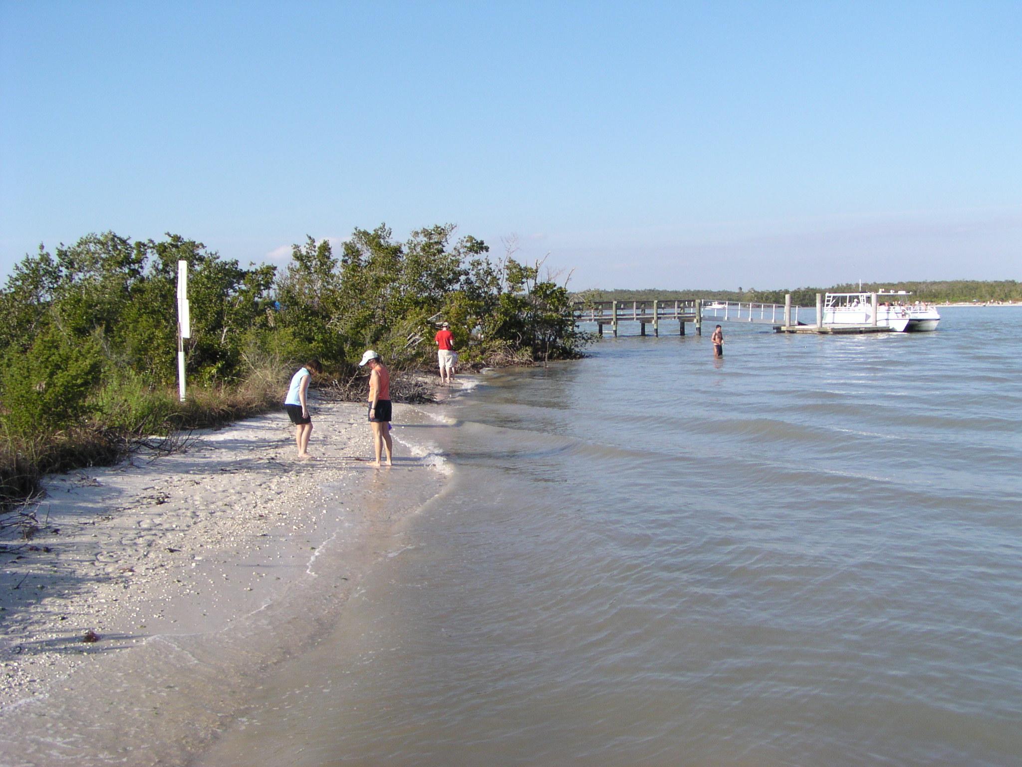 Boating in Estero Bay December 30, 2005