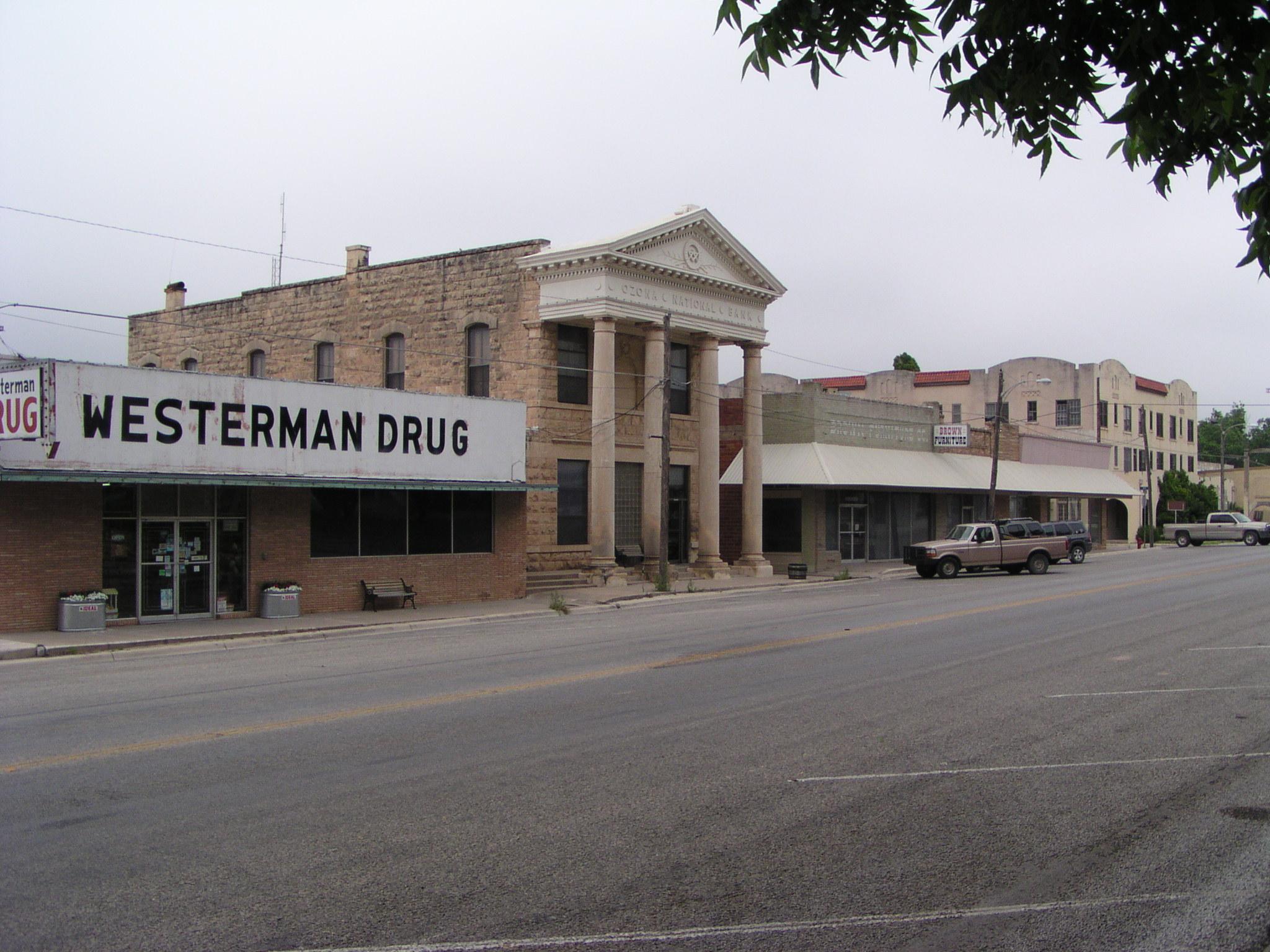 Ozona, Texas May 24, 2004