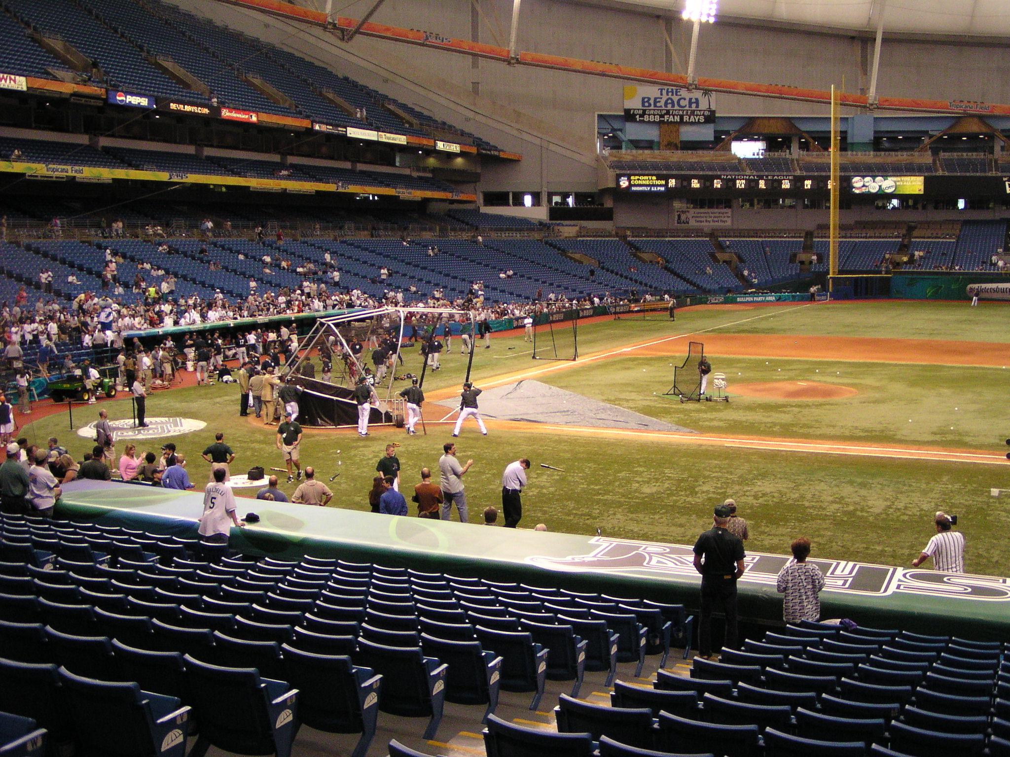RAWLINGS FRED MCGRIFF 2000 TAMPA BAY DEVIL RAYS BATTING PRACTICE