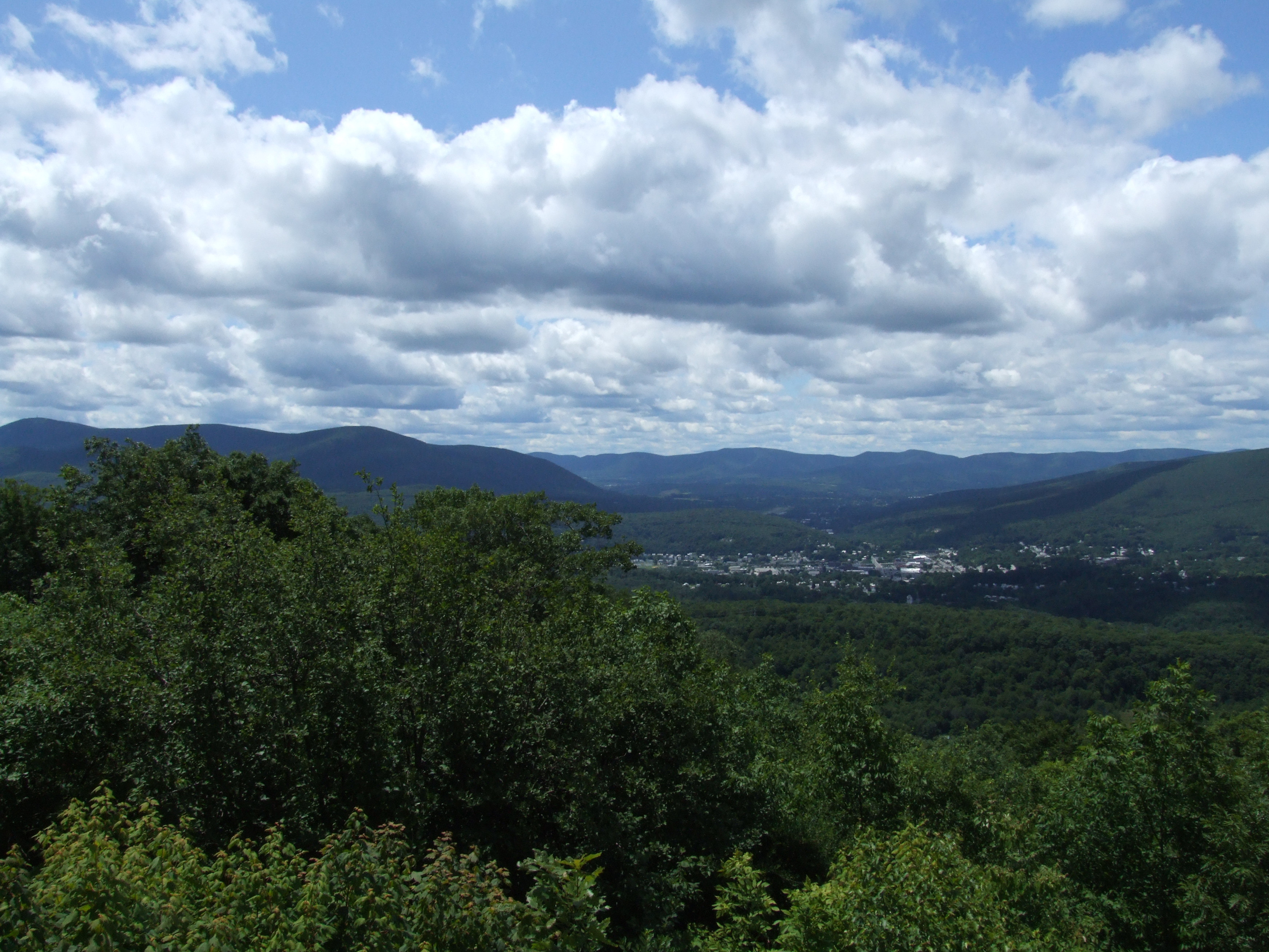 Iberkshires Com North Adams Ma - ikvz8y2