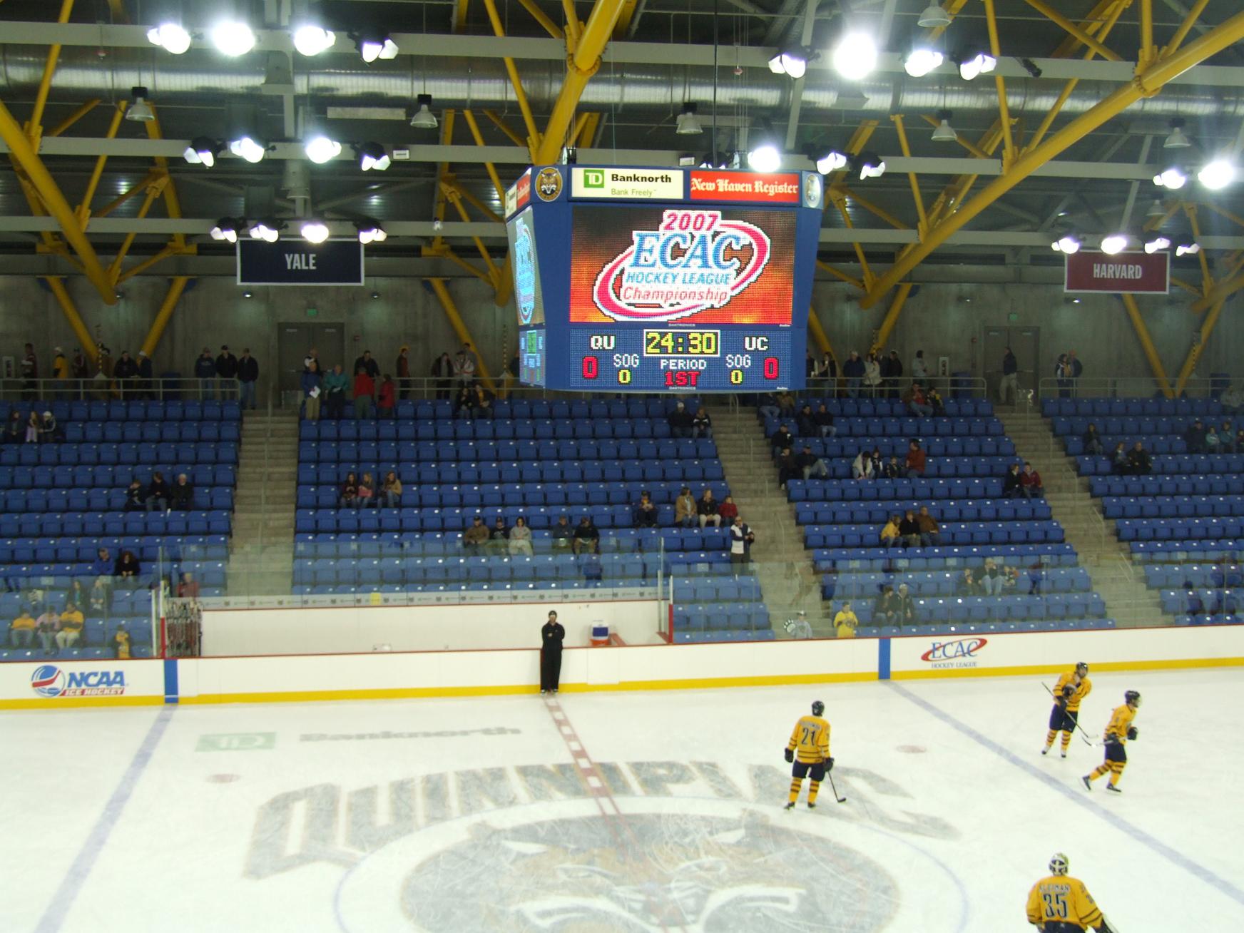 Union Hockey Playoff at Quinnipiac March 3, 2007