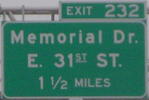 exit232-exit233b-close.jpg