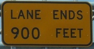 laneends900ft-exit6now-close.jpg